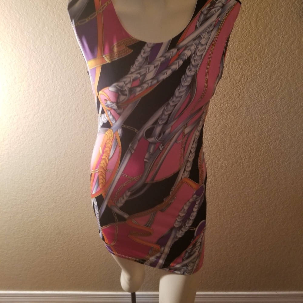 Dress - Picture 4 of 4